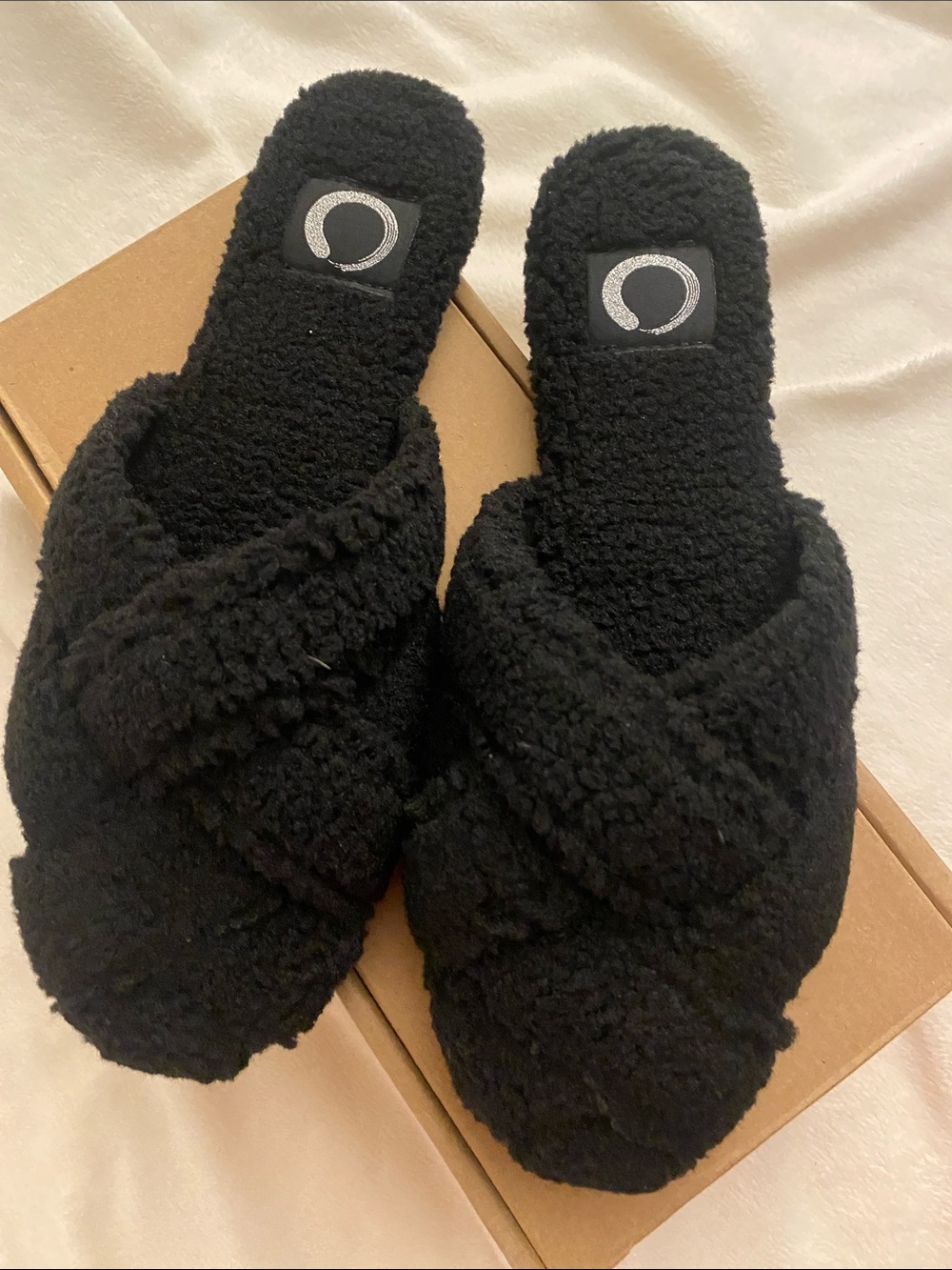 Journee Collection Black Sherpa Sereena Slippers